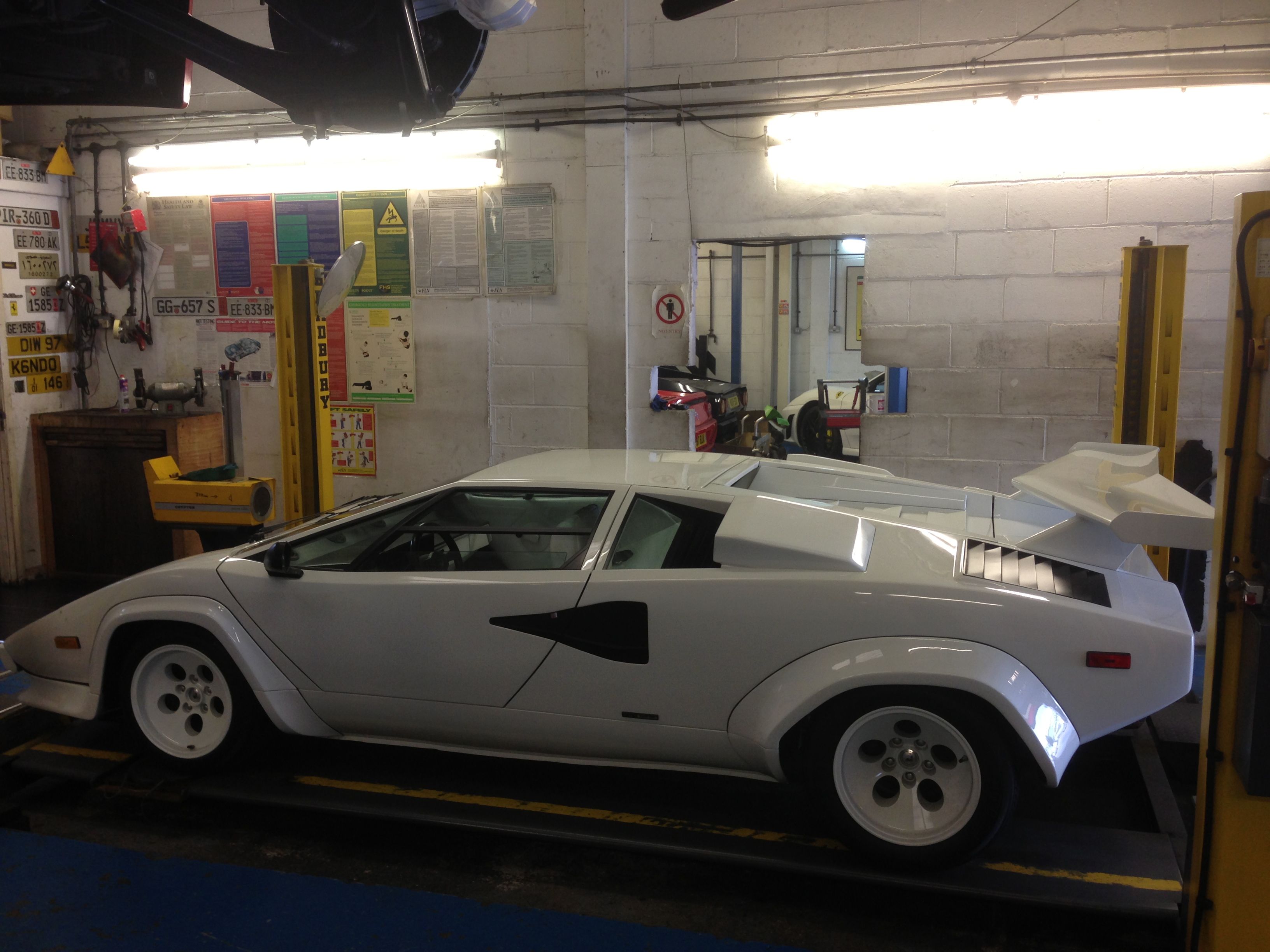1 Lamborghini Countach LP5000 S